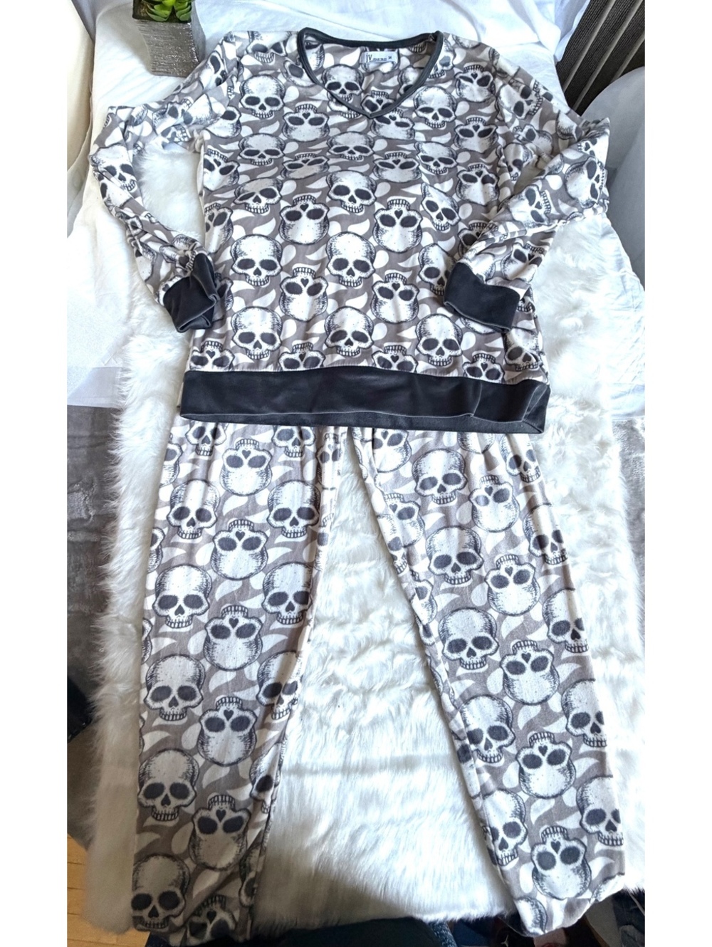 Joan Vass Skull Print Polyester Spandex Lounge Set Medium